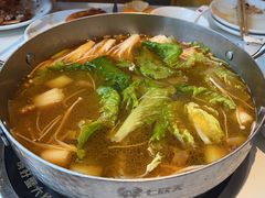 -七欣天香辣蟹火锅(闵行浦江欢乐颂店)