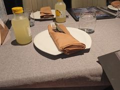 -Efes Turkish & Mediterranean Cuisine 艾菲斯餐厅(陆家嘴店)