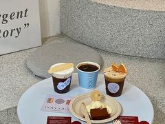 -HUGS coffee(东区店)