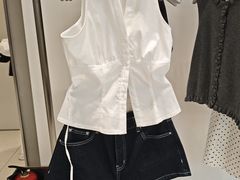 -URBAN REVIVO(七宝领展广场店)