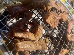 极品牛肋条-青瓦炭韩潮烤肉(花园道店)