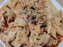 -三好食堂(煎饺·馄饨·肉饼米线·盛世广场店)