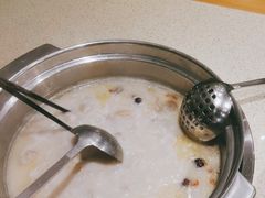 -煲大王猪肚鸡·椰子鸡火锅(红谷滩万达店)