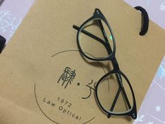 -肆兮眼镜·蔡司·徕卡战略合作店(大坪店)