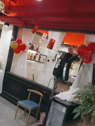 -东方先生国潮男士理发馆