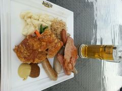 -LENBACH兰巴赫西餐啤酒坊(大连星海广场店)