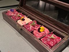 -左庭右院鲜牛肉火锅黑金店(陆家嘴中心店)