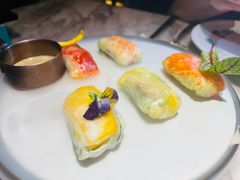 漫步花开彩虹卷-蜜桃花开·中西融合菜E&W(南长街店)