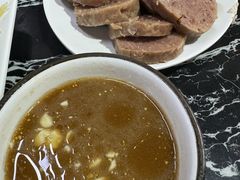 -赵氏牛肉罩火烧