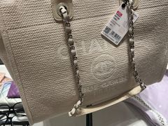 -CHANEL(恒隆广场店)