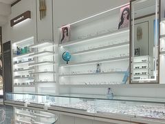 -精视达眼镜•专业儿童配镜中心(学府大道店)
