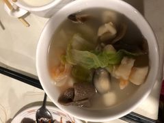 -汇泉王朝大饭店-旋转餐厅(南海路店)