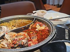 -阿瓦山寨·湘菜现炒·剁椒鱼头王(咸阳总店)