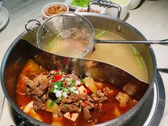 -左庭右院鲜牛肉火锅(浦江欢乐颂店)