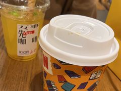 -新华里咖啡书吧(新华书店小寨店)