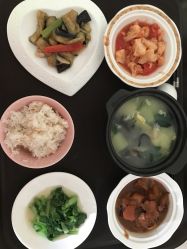 -月之旅·尊 高端月子会所(科馨别墅一店)