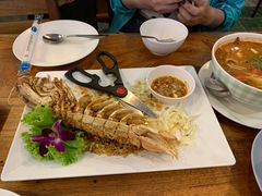 -两兄弟Song Pee Nong(2号店)