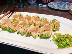 -海派悦庭·海胆烧麦·新融合菜(凯德广场店)