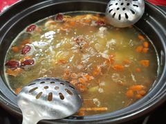 -濠轩阁特色生蚝火锅(水湾路店)