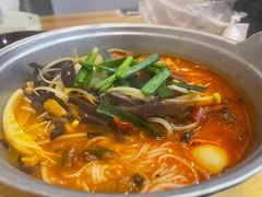 -王大乔泡椒米线·小火锅(星城天地店)