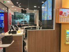大堂-麦当劳(机场T1航站楼店)
