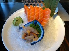 三文鱼刺身-山葵家·创意料理(宁波来福士店)