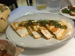 -LESCEDARS Brasserie Bistro香柏树