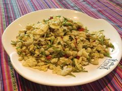 -香巴拉云南餐厅(华莱坞店)