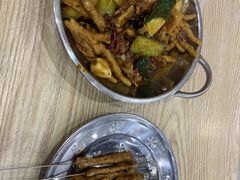 -江城燕子大排档(江汉路步行街店)