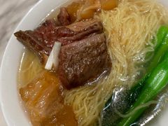 -香港百合居(LCM置汇旭辉广场店)