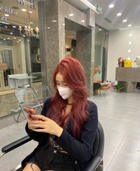 -HAIR HERE造型