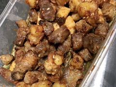 -秋菊麻辣烫烧烤(卫士广场店)