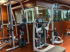 -富力丽思卡尔顿酒店健身中心