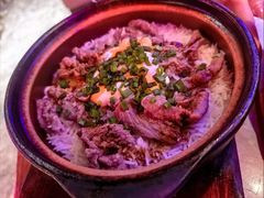 窝蛋牛肉煲仔饭-啫神·广州地标美食(北京路店)