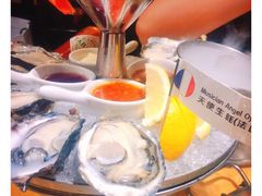 -囧吉香生蚝牛排馆(湖北路店)