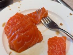 -东方红海鲜百汇(国际大厦店)