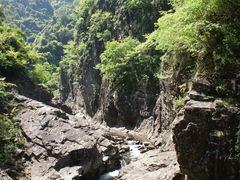 景点-楠溪江石桅岩