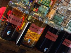 -果松木炭酸菜铜火锅·外婆参鸡汤