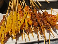 -卞二小串·鹤岗烧烤·坑烤(永定路店)