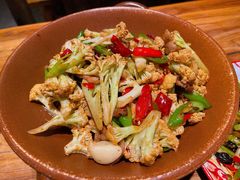 -破三川·新川菜(静安大融城店)