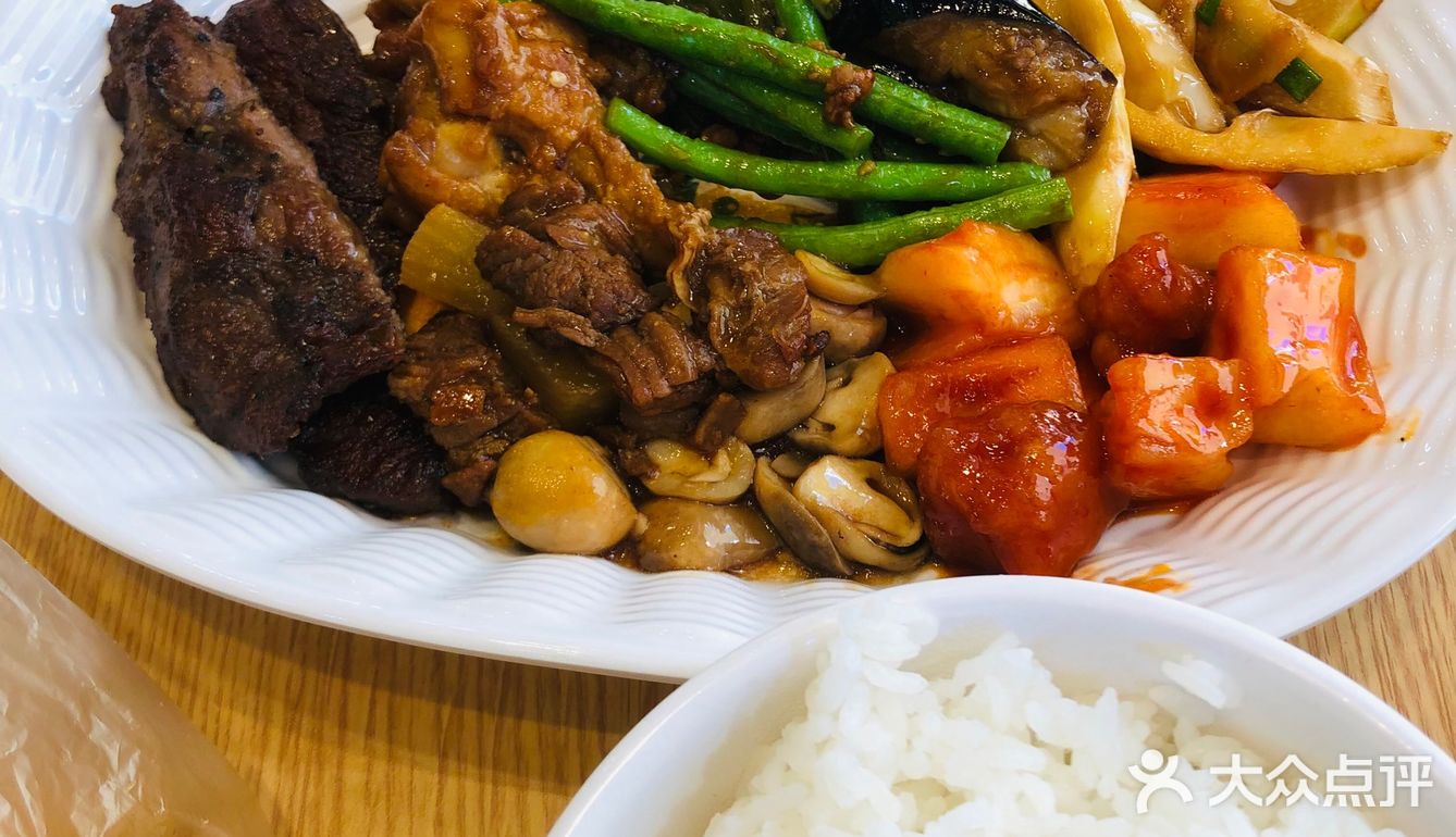 美味宝藏快餐店