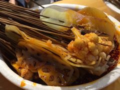 红油味钵钵鸡-嘉州叶婆婆钵钵鸡(建设路店)