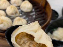 蟹粉小笼-万寿斋(山阴路店)