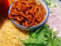 招牌京酱肉丝-额娘·现烙春饼烤鸭(太原总店)