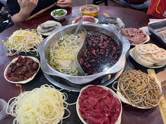 -储奇门鳝鱼火锅(总店)