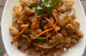 Stir-fried Beef Bone Meat Salad