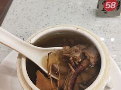 五指毛桃炖龙骨汤-西关明记肠粉(荔枝湾店)
