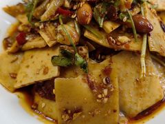 -黑河坝泡姜鸡贡椒鱼(贾旗路店)