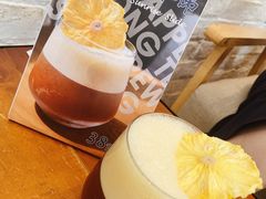菠萝滑梯-COFFEE HOLIC(朝外SOHO店)