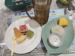 -金马门国际美食百汇(珞喻路店)